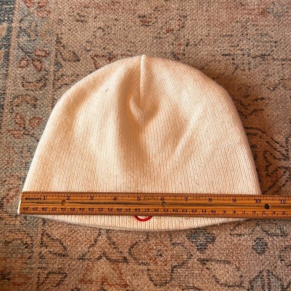 Canada Olympic Knitted Beanie Hat Hudsons Bay Co. One Size Acrylic - Picture 3 of 6